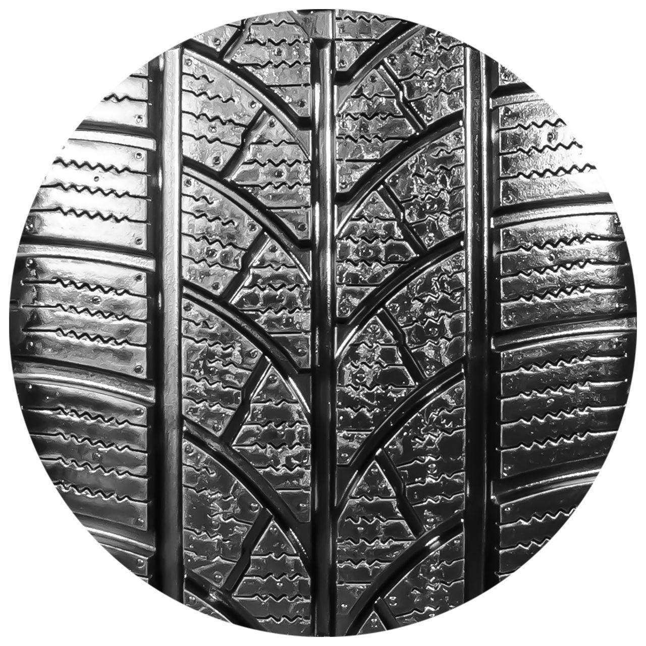 BRIDGESTONE BLIZZAK LM-18 C 215/65R16C 106/104T LAML