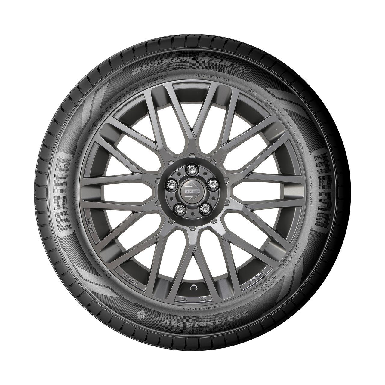 MOMO OUTRUN M20PRO 205/65R15 94H BSW
