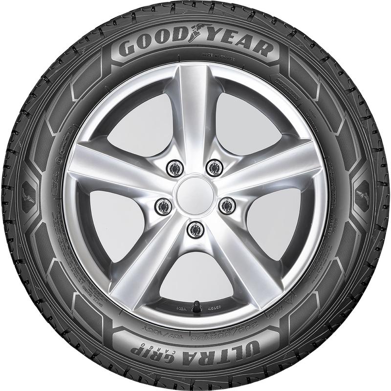 GOODYEAR ULTRAGRIP CARGO 215/65R15C 104/102T