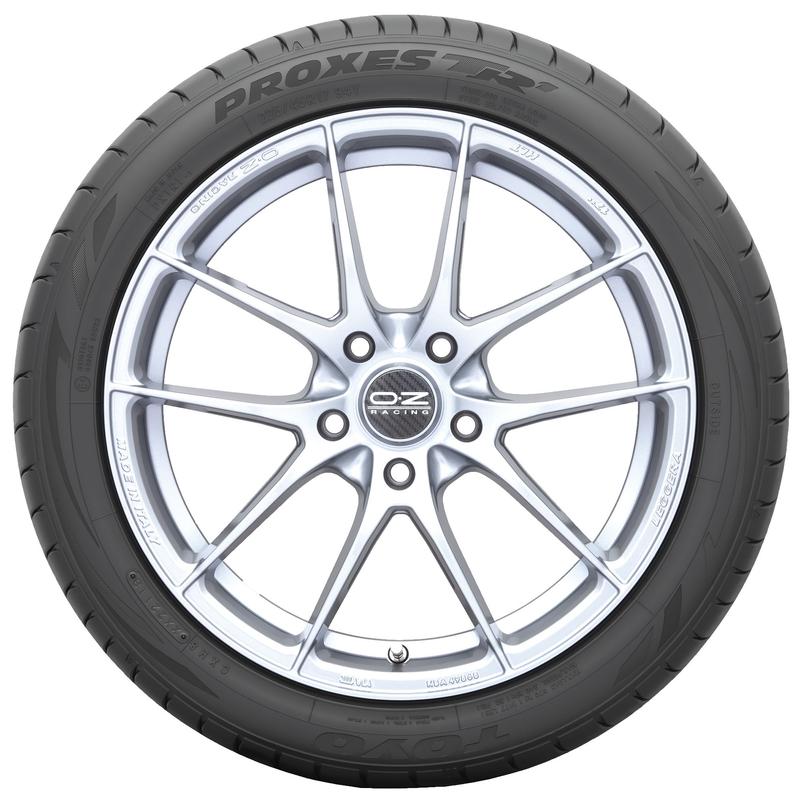 TOYO PROXES TR1 255/45R18 99W BSW