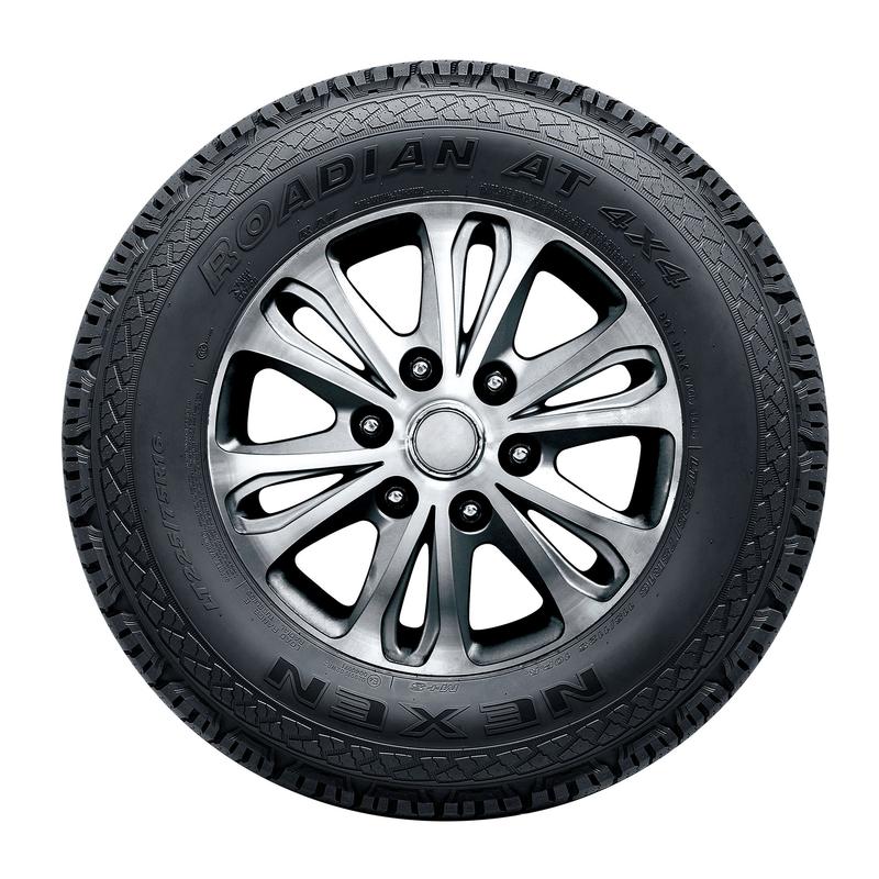 NEXEN ROADIAN A/T 205/70R15C 104/102T